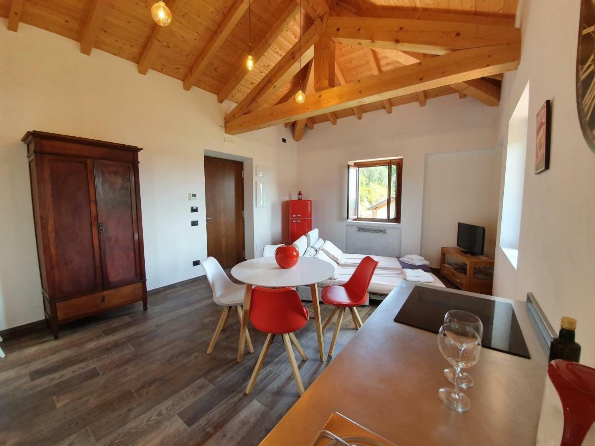 Agriturismo Podere Nigriano Salò Exteriér fotografie